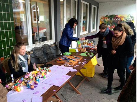 solidaritaet_verkauf Solidaritätsverkauf vor der ABS